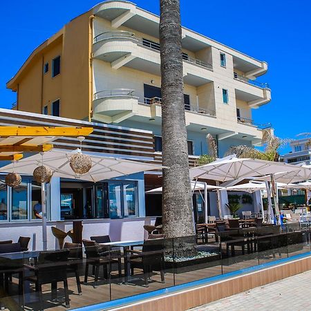 Hotel La Quercia Durrës Exteriér fotografie