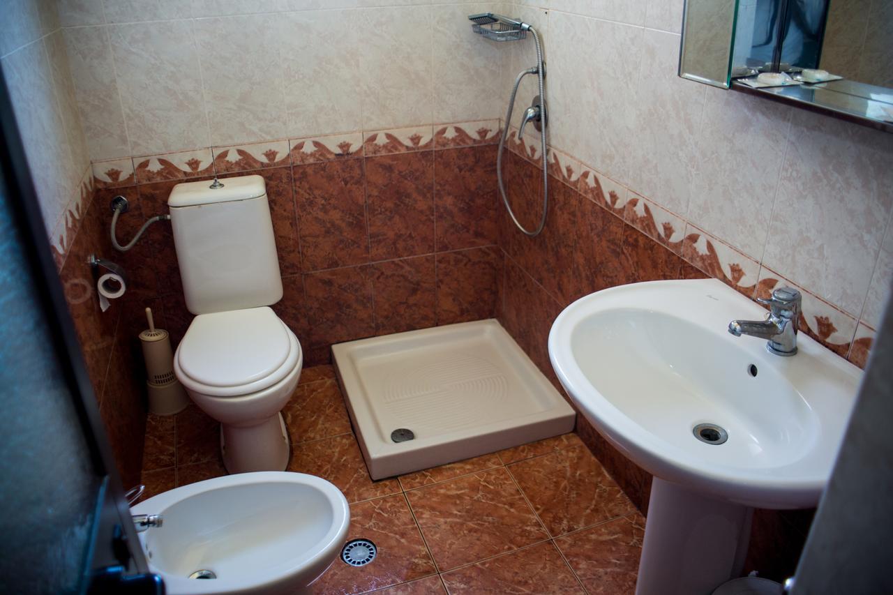 Hotel La Quercia Durrës Pokoj fotografie